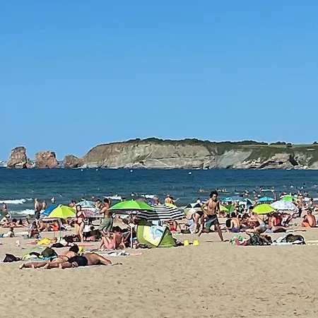 Habitaciónes Privadas En Daniela, à 5 Minutes De La Gare D'hendaye Et Euskotren, Wi-fi Hendaye